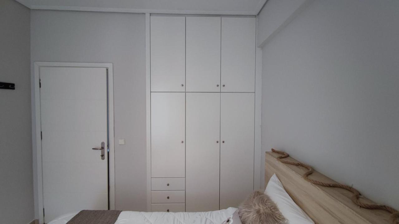 Rock & Roll 2 - Modern Apartment In Trikala Luaran gambar